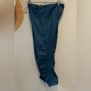 Athleta Deep Teal Performance Leggings